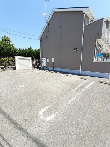 駐車場　駐車場完備です