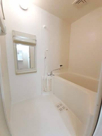 バス・シャワールーム　日々の暮らしに欠かせないお風呂です