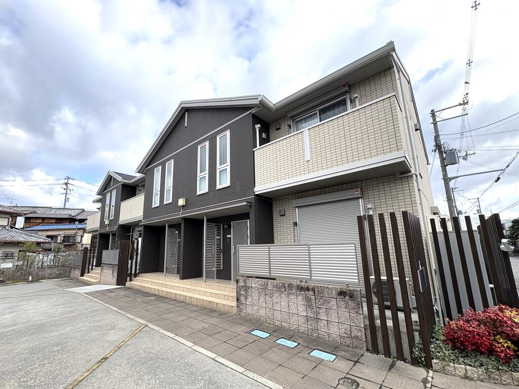 近鉄長野線 富田林駅 徒歩10分 築14年