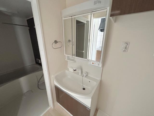 洗面設備　独立洗面台