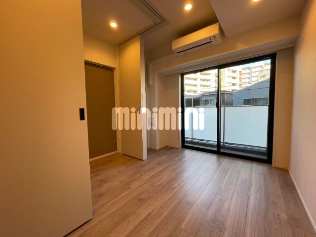 居室・リビング　別号室の参考写真