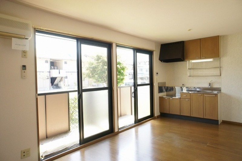 居室・リビング　図面と現状に相違がある場合には現状を優先