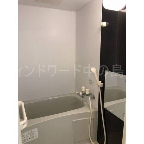 バス・シャワールーム　詳細は、ウィンドワード中の島店までご相談下さい。