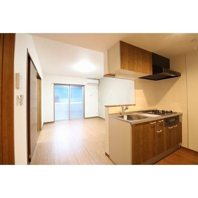 居室・リビング　物件画像