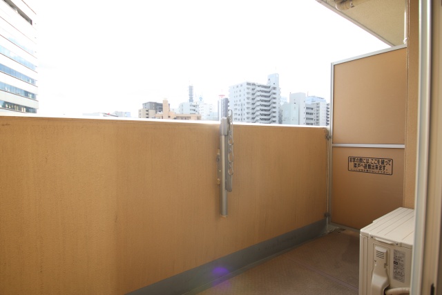 バルコニー　※別室の参考写真の為、現況優先です。