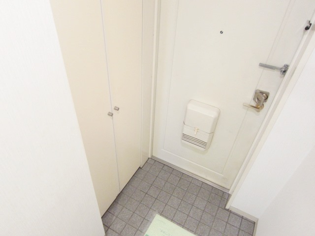 玄関　※別室参考写真です。