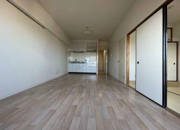 居室・リビング　※別室参考写真です。