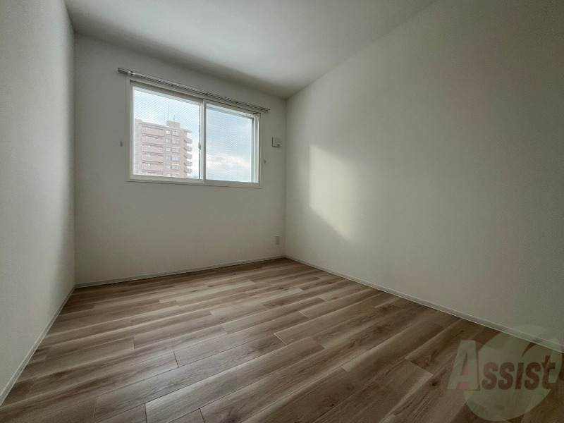 その他部屋・スペース　寝室です。部屋をどう使うかはあなた次第です！