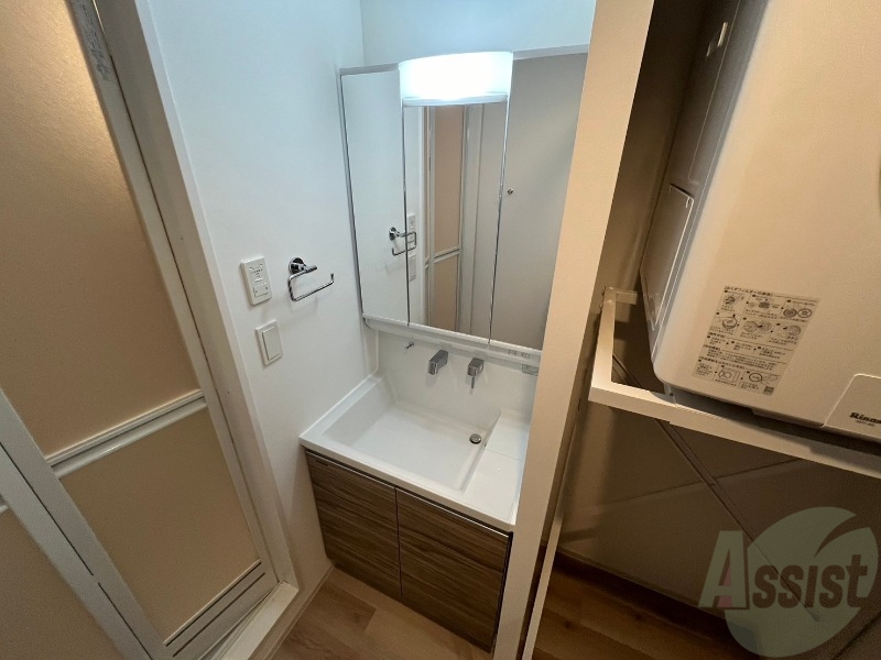 洗面設備　シャンプードレッサーで身支度もラクラクです！