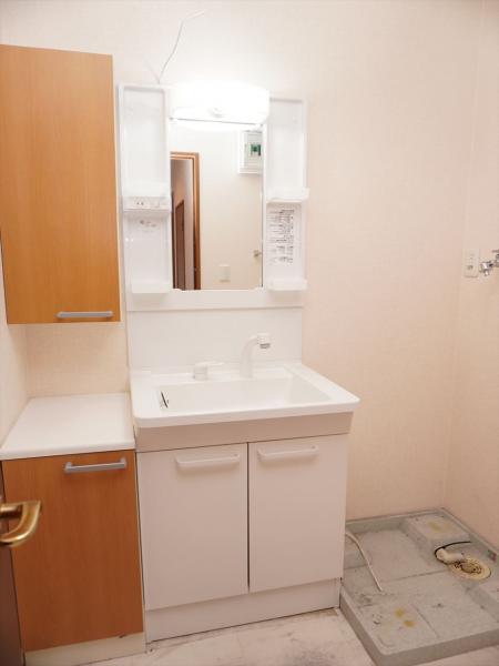 洗面設備　洗面所