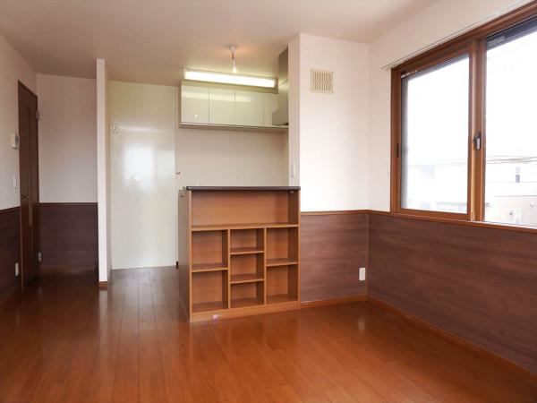 居室・リビング　内装