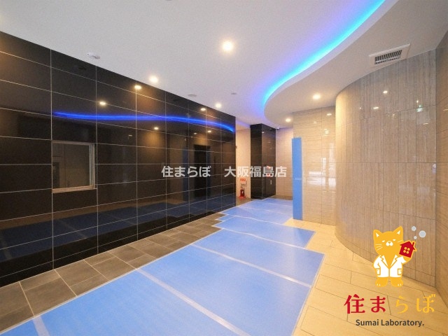 エントランス　共用部の印象も大切に