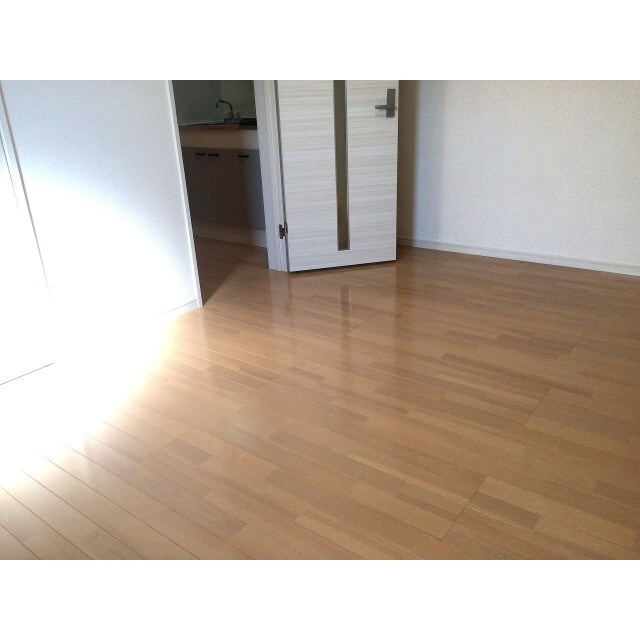 その他部屋・スペース　フローリング仕様の綺麗なお部屋です。