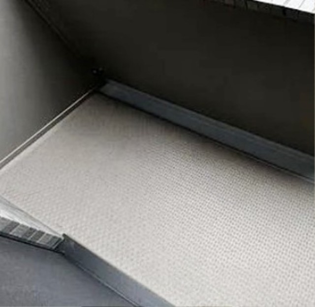 バルコニー　別部屋同仕様タイプ