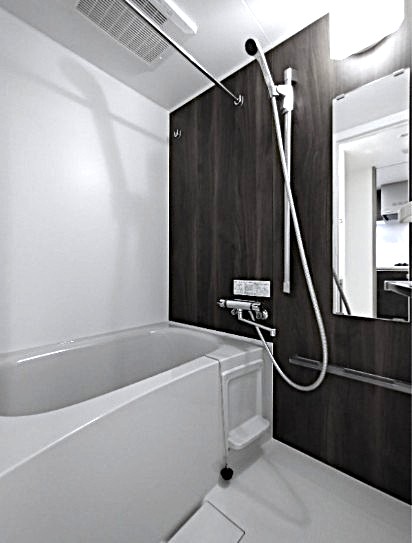 バス・シャワールーム　風呂