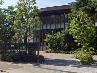 スーパー　マルエツ プラウドシティ吉祥寺店（スーパー）まで317m