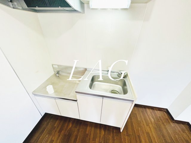 キッチン　キッチンです。