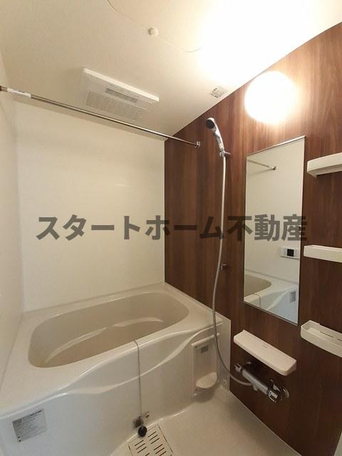 バス・シャワールーム　お風呂で日々の疲れを落としましょう