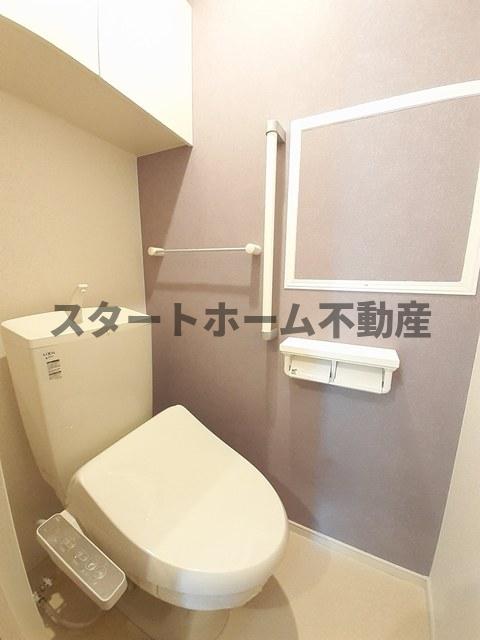 トイレ　コンパクトで使いやすいトイレです