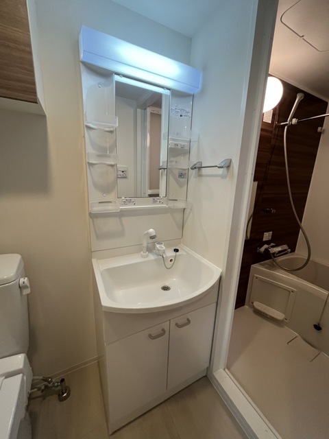 洗面設備　別号室参照