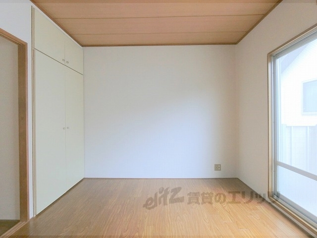 居室・リビング　洋室