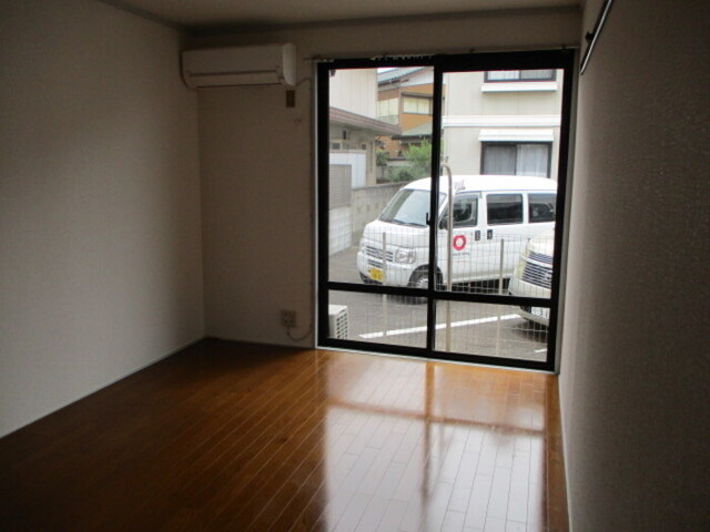 居室・リビング　居室