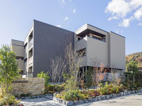 建物外観　緑豊かな外観です。