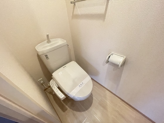 トイレ　※別部屋の写真です