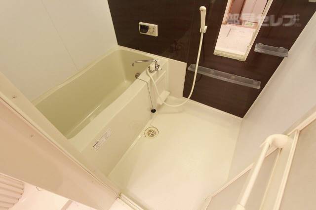 バス・シャワールーム　※２０１号室室内参照