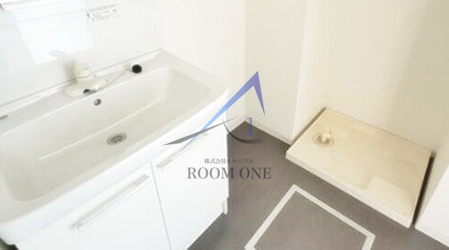 洗面設備　洗面台です。