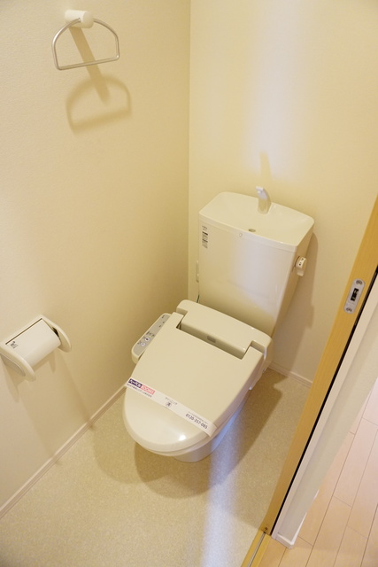 トイレ　※他号室のお写真です