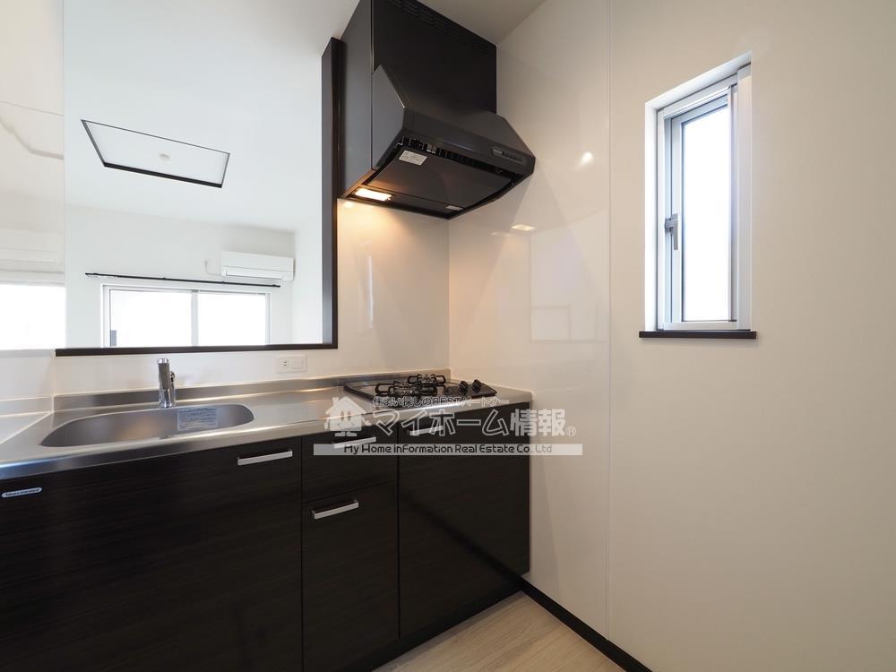 キッチン　※A号内観写真を引用しており、内装が異なる場合がございます。