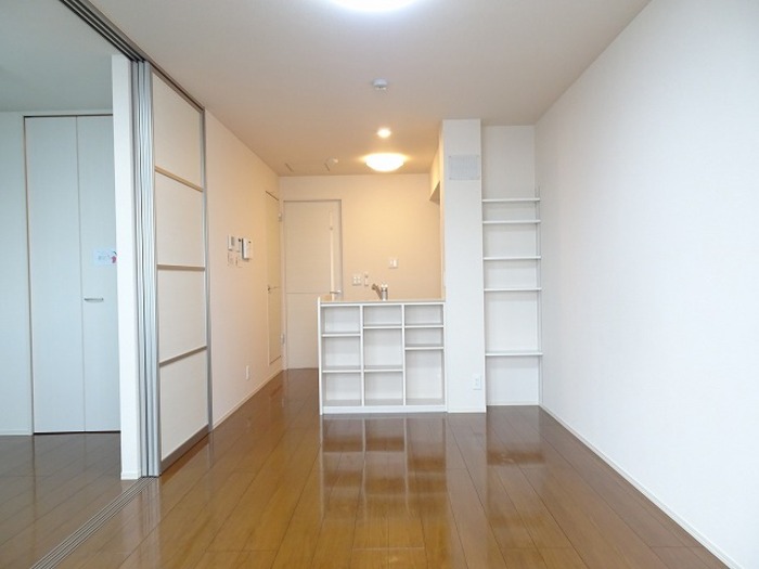 キッチン　対面式キッチン（ガスコンロ付）