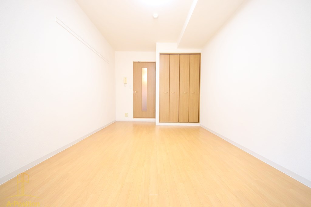 居室・リビング　シュロスヒロカズ大手前