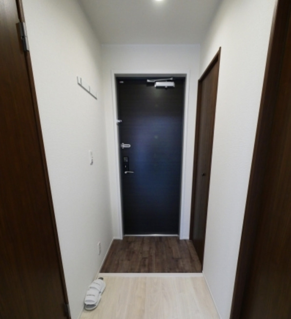 玄関　別部屋の参考写真です。