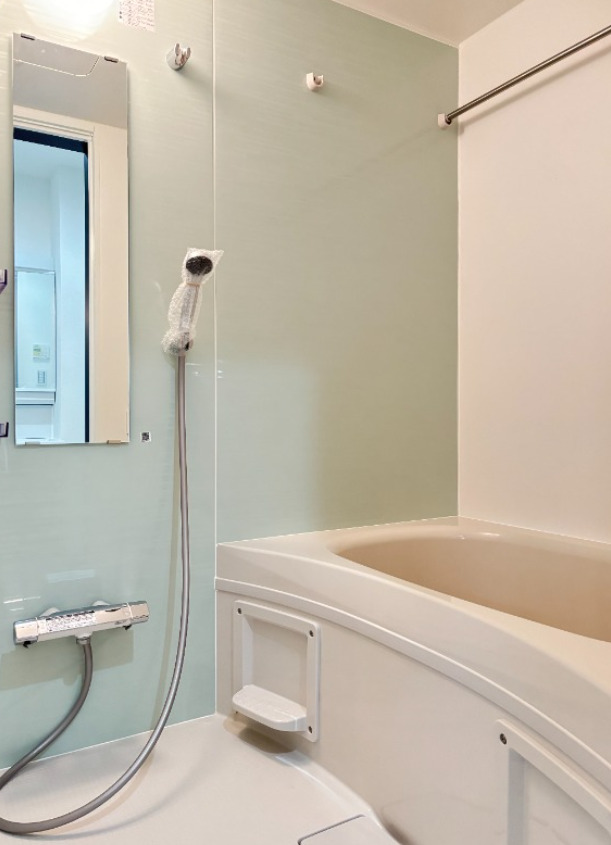 バス・シャワールーム　モデルルームの写真のため、現状を優先致します。