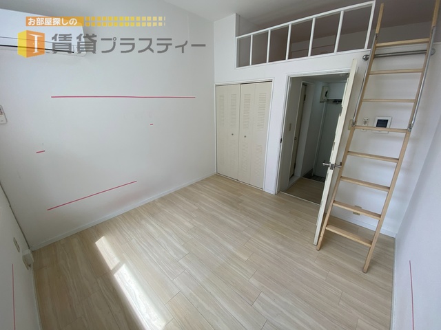 居室・リビング　明るいお部屋ですね！