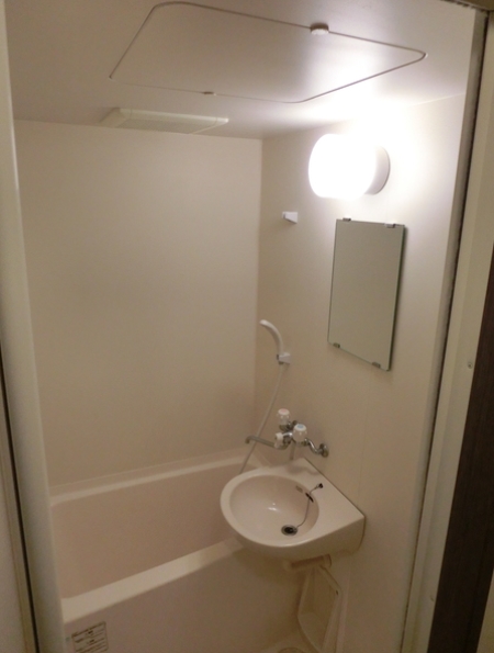 バス・シャワールーム　別部屋参考画像