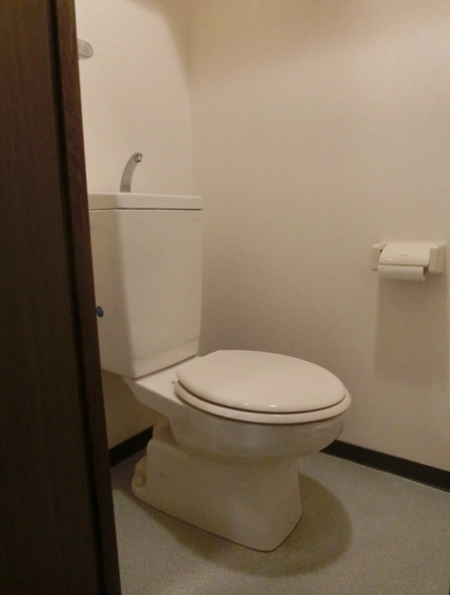 トイレ　別部屋参考画像