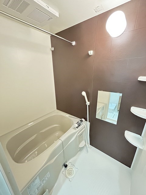 バス・シャワールーム　きれいなお風呂です