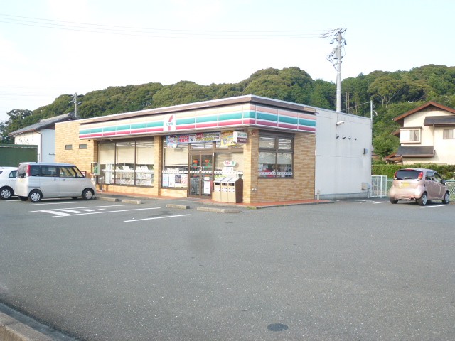 コンビニ　セブンイレブン 森町睦実店（コンビニ）まで1456m