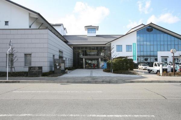 役所　早島町役場 （早島町町民総合会館ゆるびの舎）（役所）まで1756m