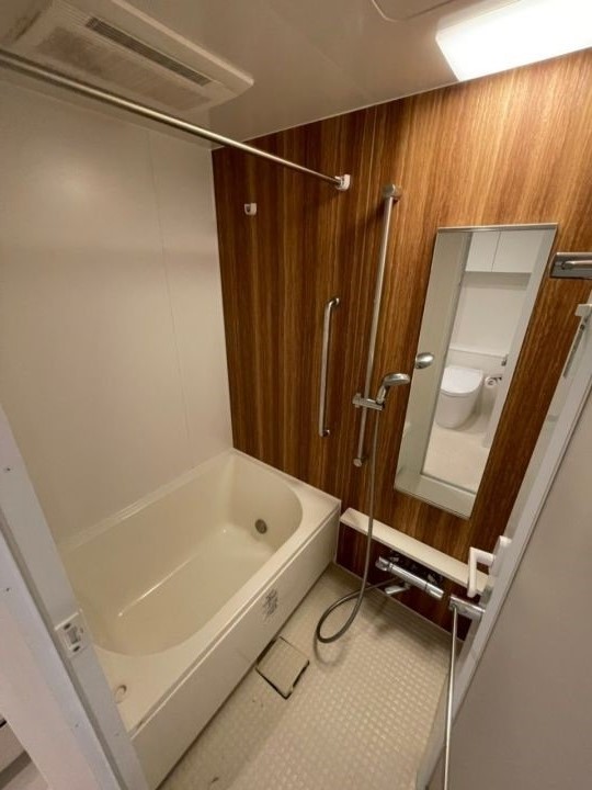 バス・シャワールーム　バス※別部屋参考写真