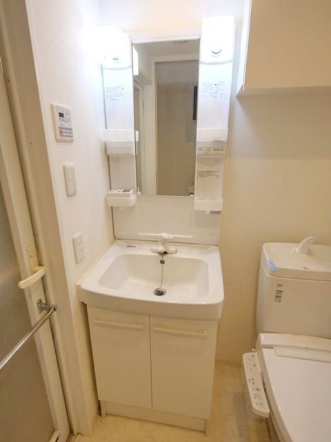 洗面設備　★お部屋探しはタウンハウジング稲田堤店まで★