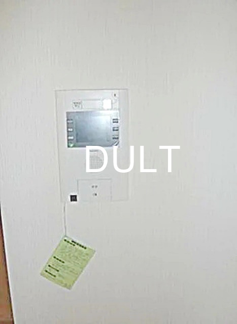 セキュリティ　モニター付きインターホンです。