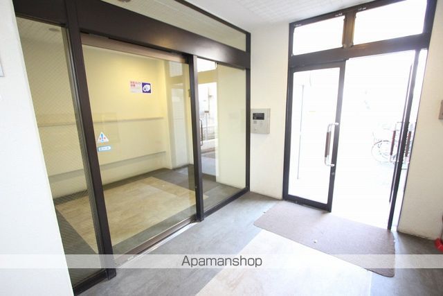 ロビー　ロビー