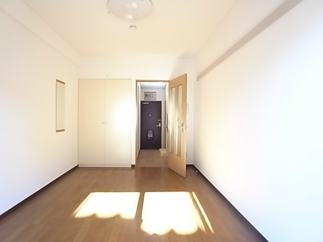 居室・リビング　同一物件参考写真