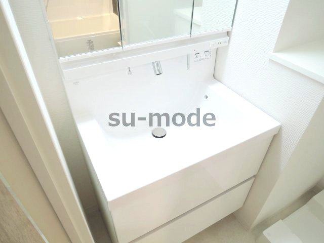 洗面設備　301号室の写真です