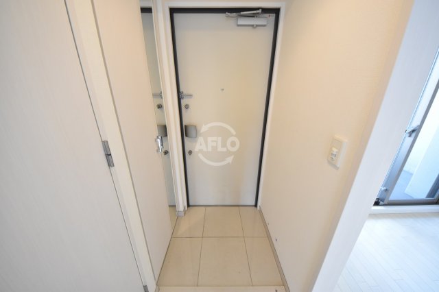 玄関　エステムコート梅田・天神橋IIグラシオ　玄関