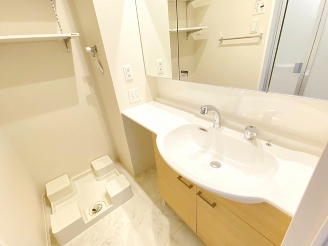 洗面設備　洗面化粧台